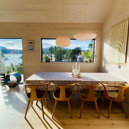 Ny I Malangen Holiday home *